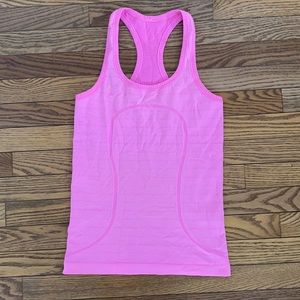 Lululemon hot pink swiftly tech racer back top size 4